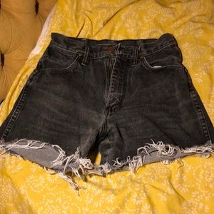 Black high waisted jean Wrangler cutoffs 5x32